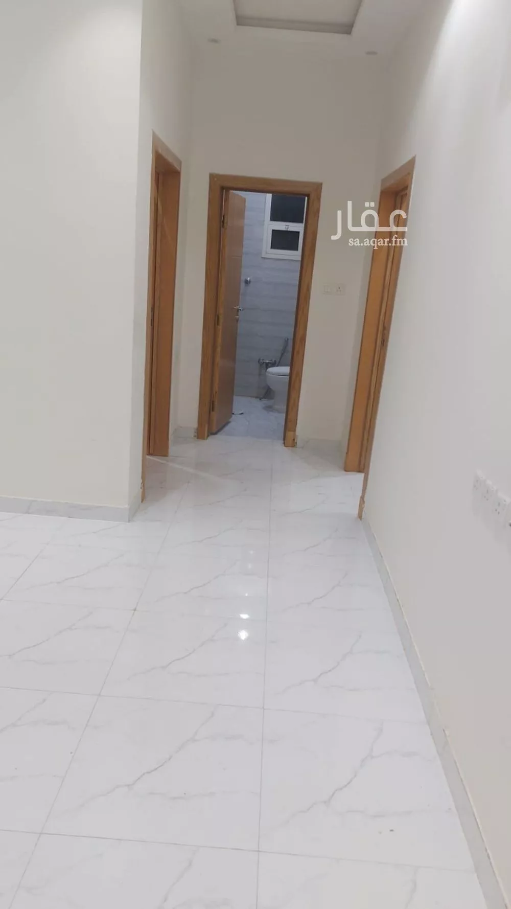 3 bedroom floor in Dhahrat Laban 1