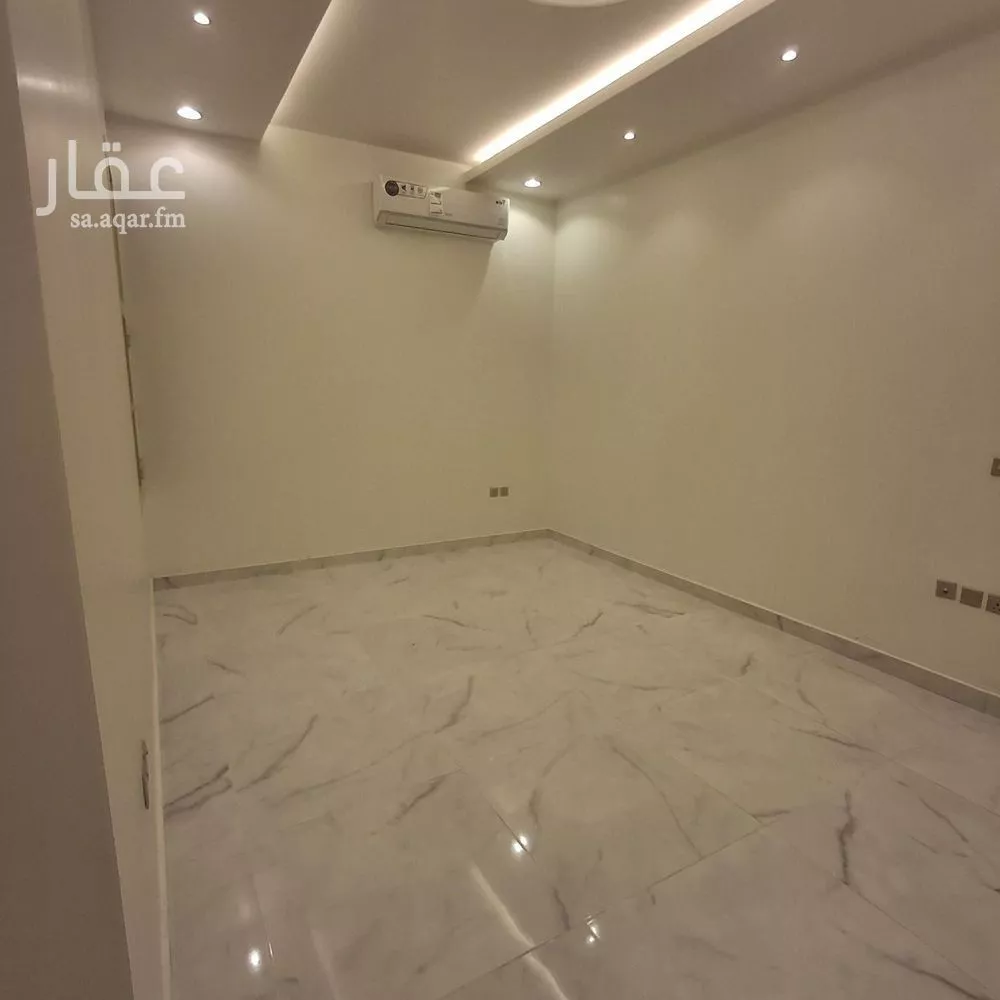 2 bedroom floor in Al Narjis 4