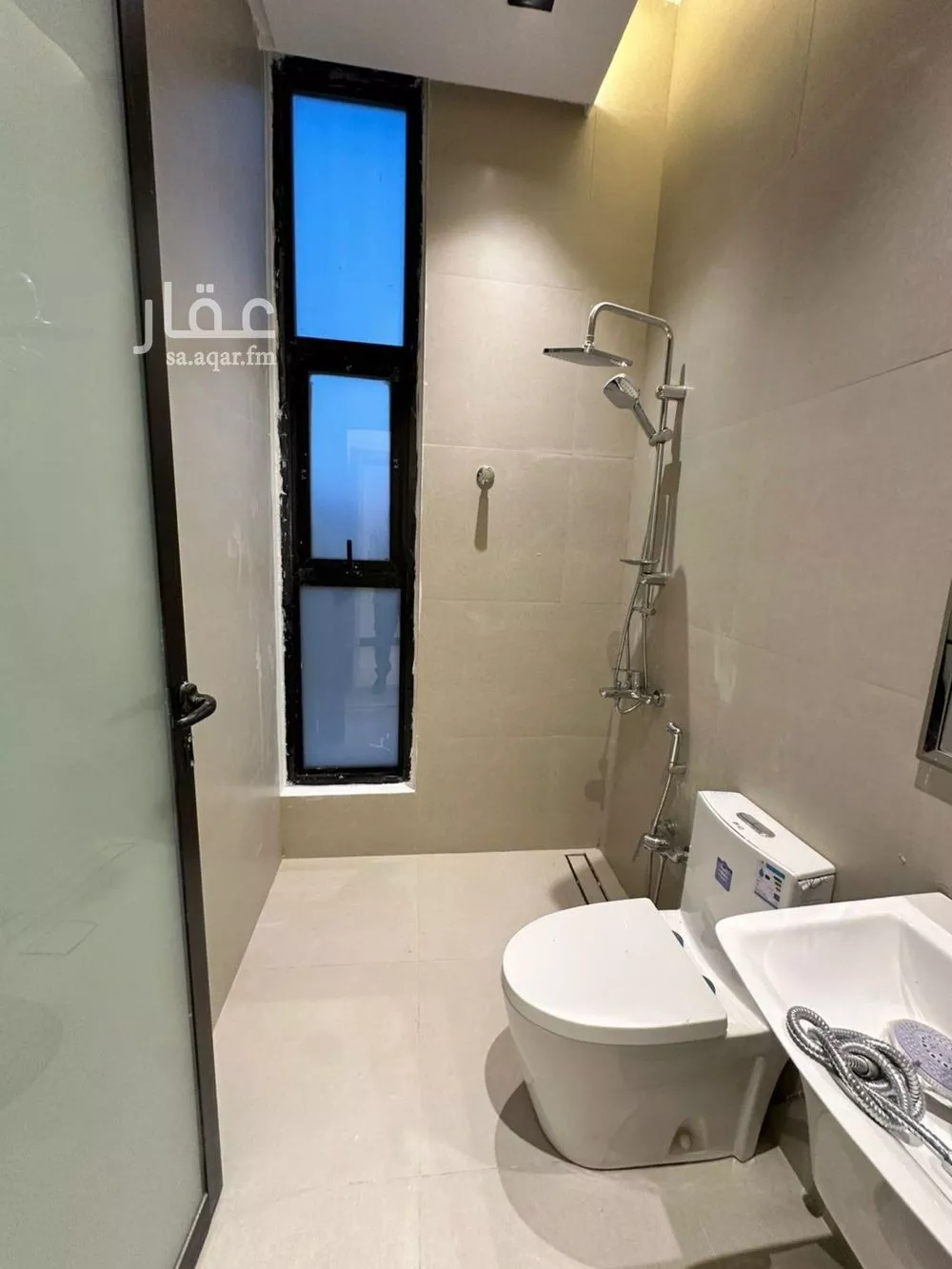 فيلا 8 غرف في المونسية 3