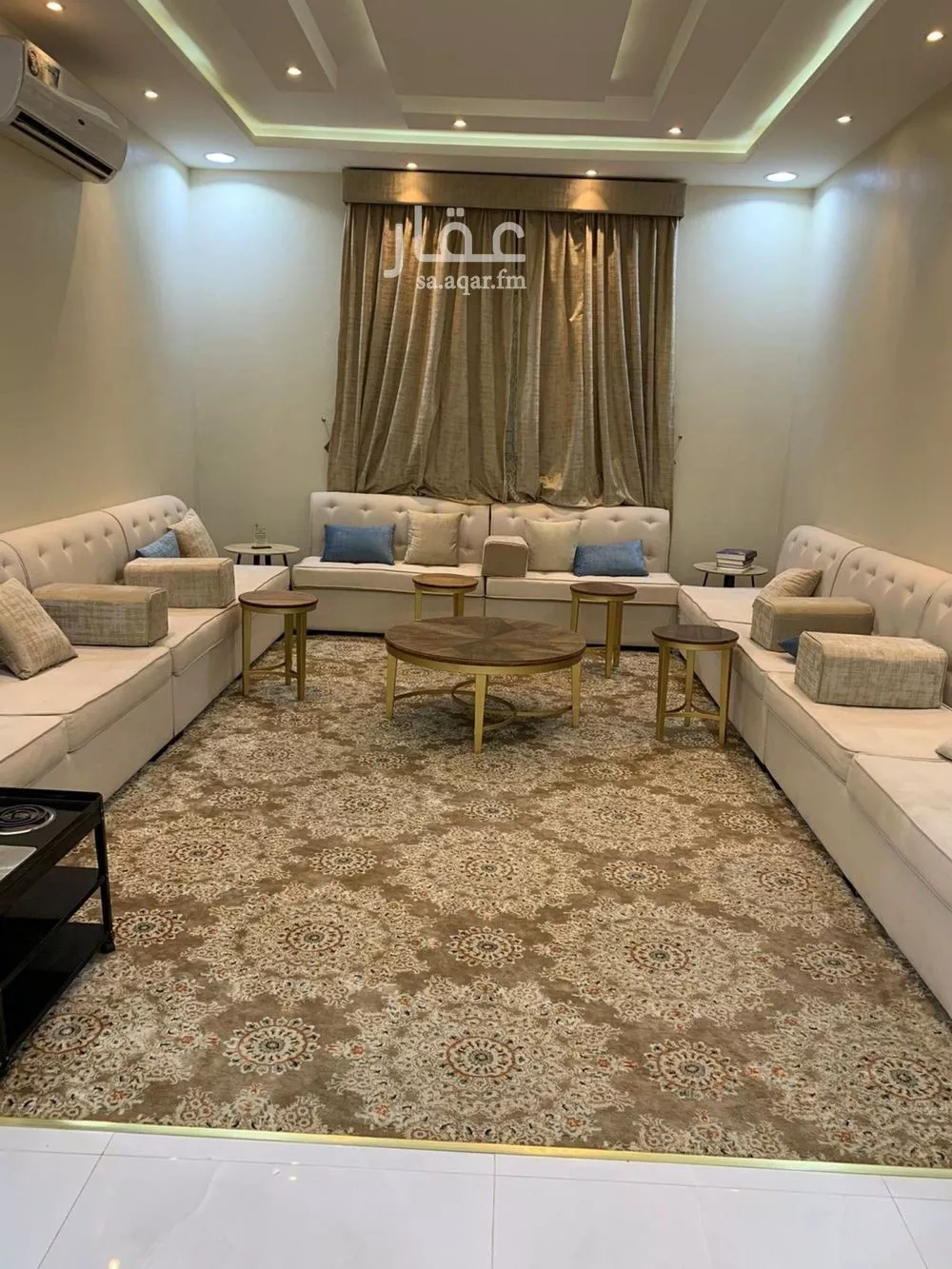 فيلا 6 غرف في الرمال 1