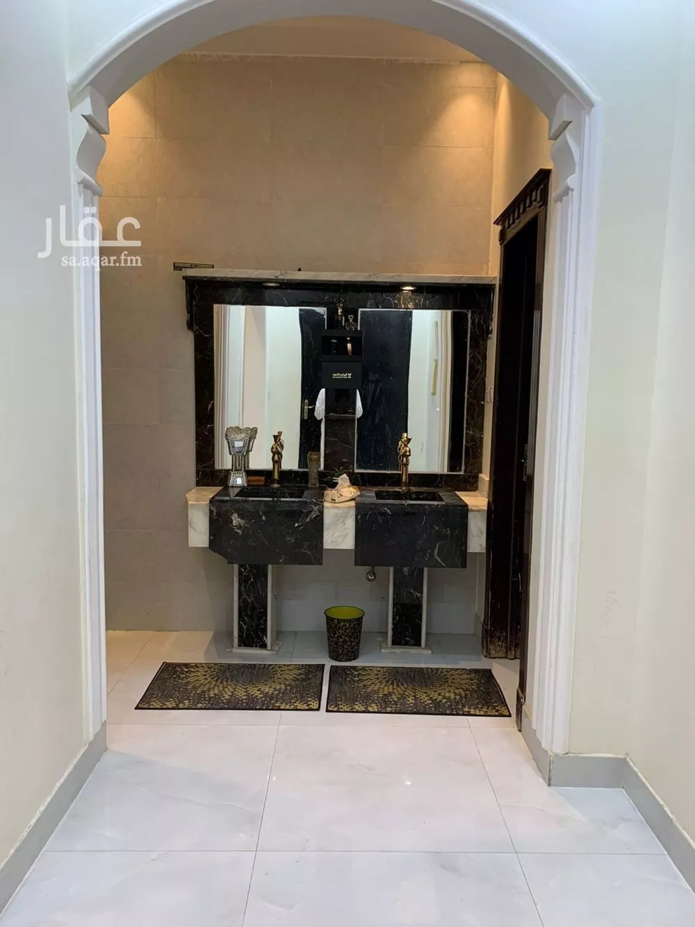 فيلا 6 غرف في الرمال 2