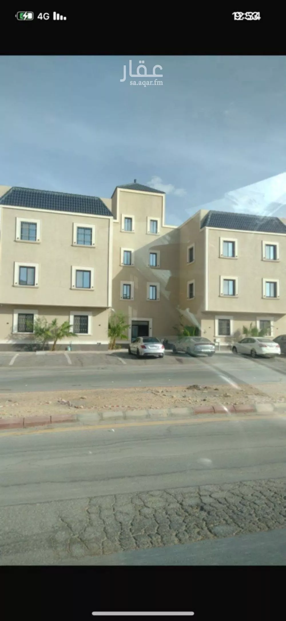 3 bedroom floor in Dhahrat Laban 3