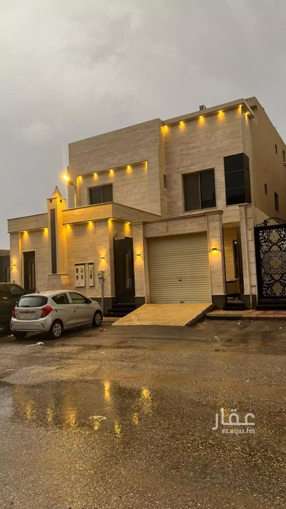 3 bedroom floor in Al Aridh 1