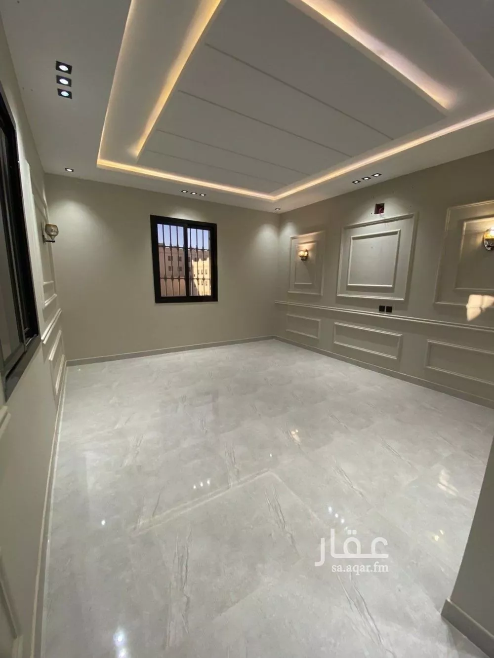 3 bedroom floor in Dhahrat Laban 1