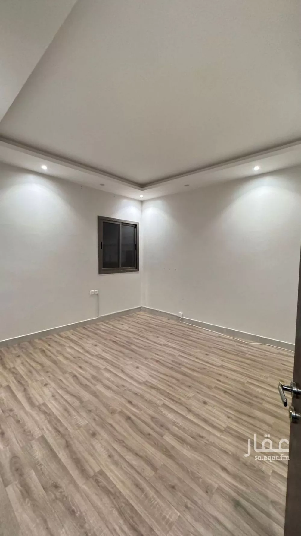 3 bedroom floor in Al Aridh 1