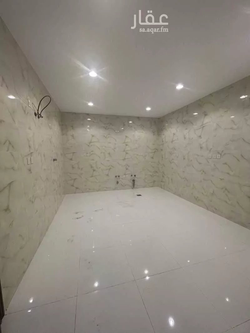 شقة 5 غرف في الواحة 2