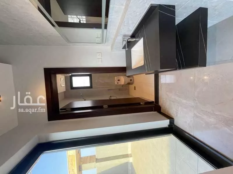 شقة 4 غرف في الصفا 2