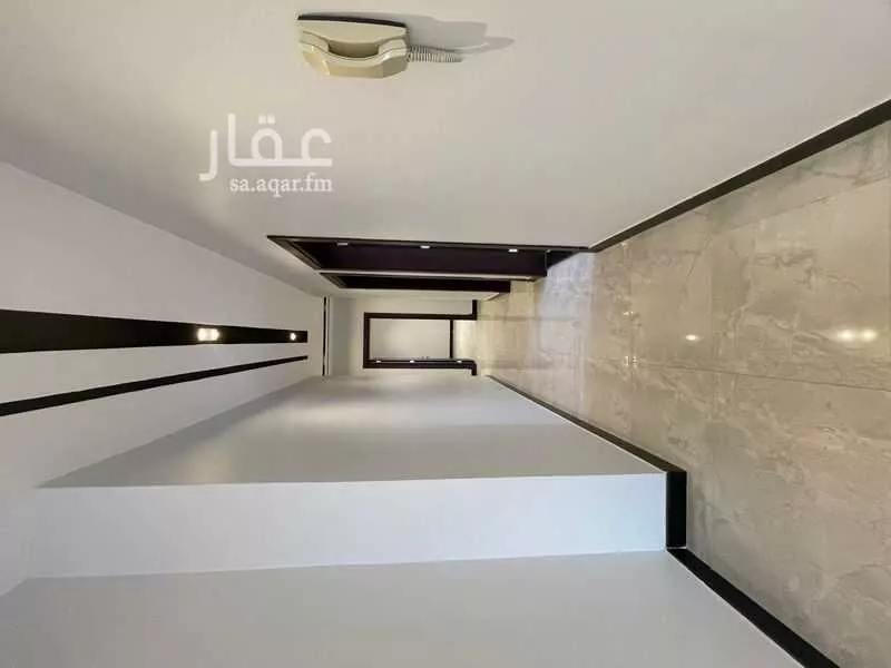 شقة 4 غرف في الصفا 4