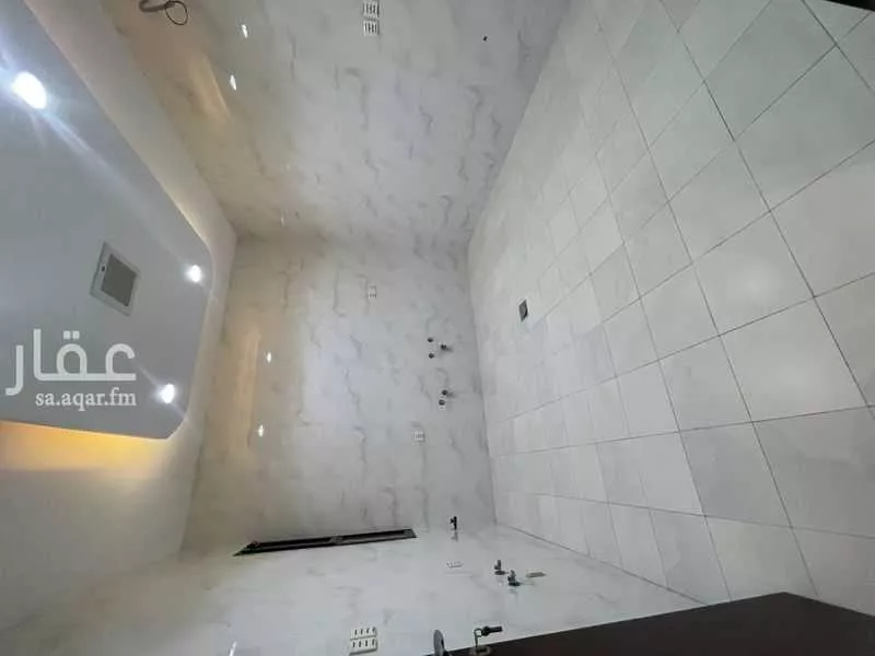 شقة 4 غرف في الصفا 3