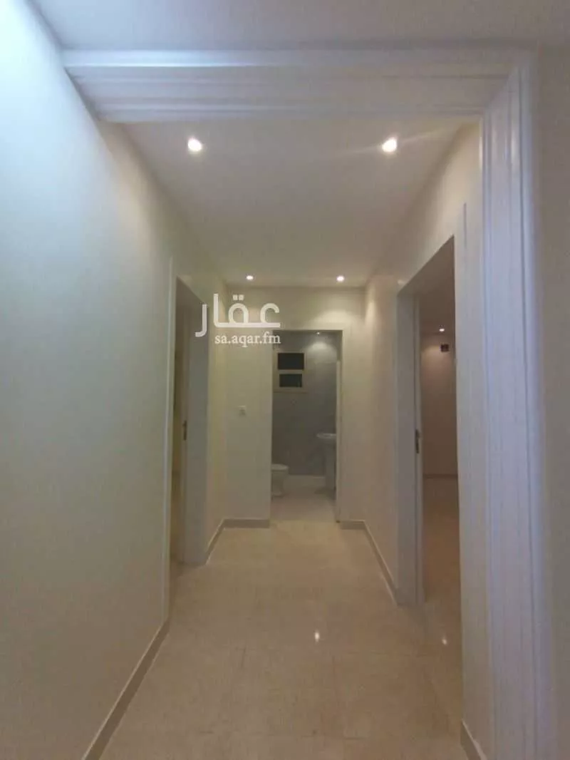 شقة 3 غرف في الرمال 5