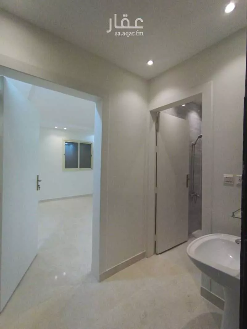 شقة 3 غرف في الرمال 2