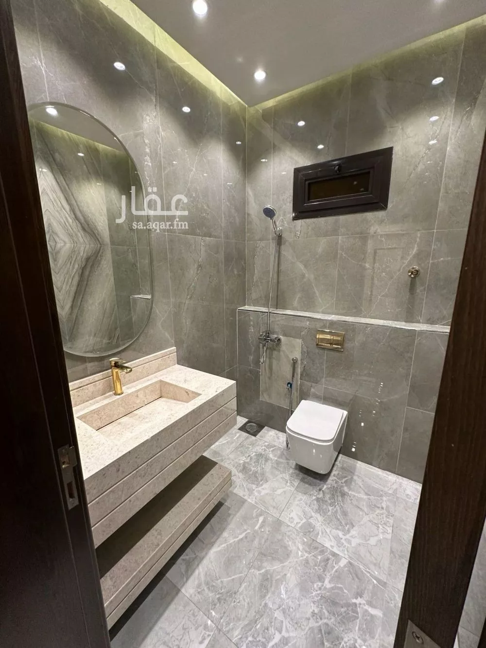 دور 1 غرف في العليا 4