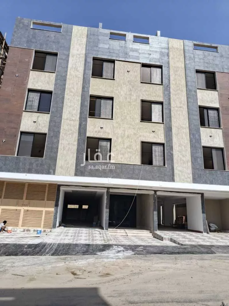 شقة 5 غرف في الملك فهد 3