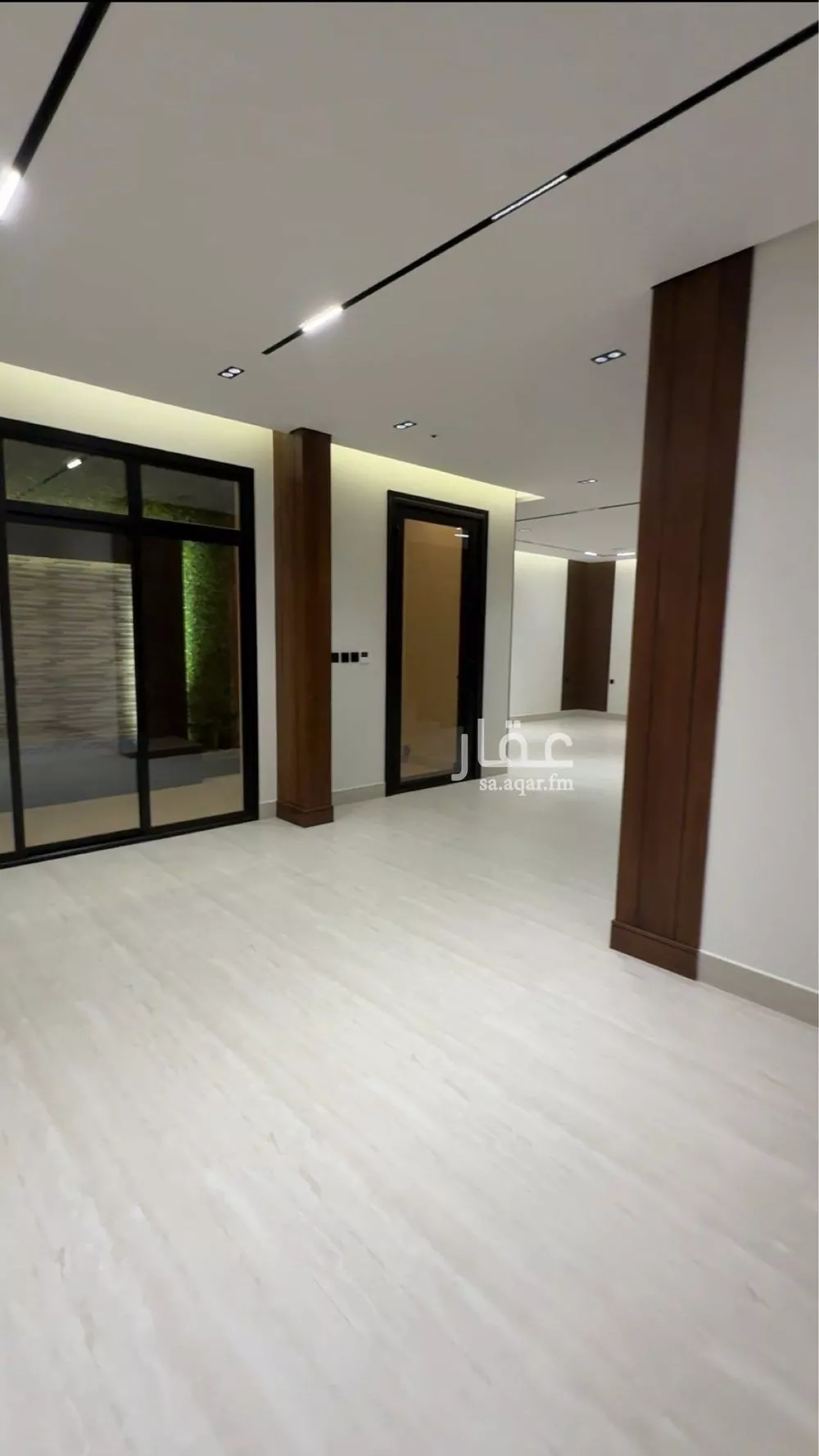 فيلا 6 غرف في النرجس 1