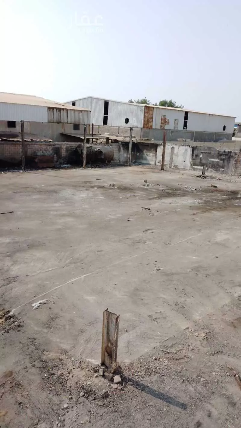 أرض 1230 م² في الساحل