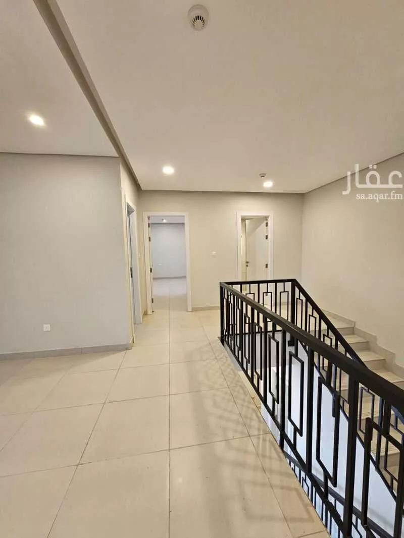 4 bedroom apartment in Al Hamdaniyah 5