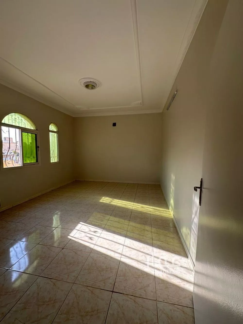 فيلا 6 غرف في الفاروق 3