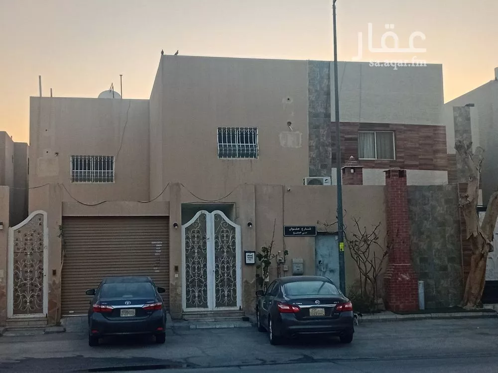 فيلا 7 غرف في الخليج