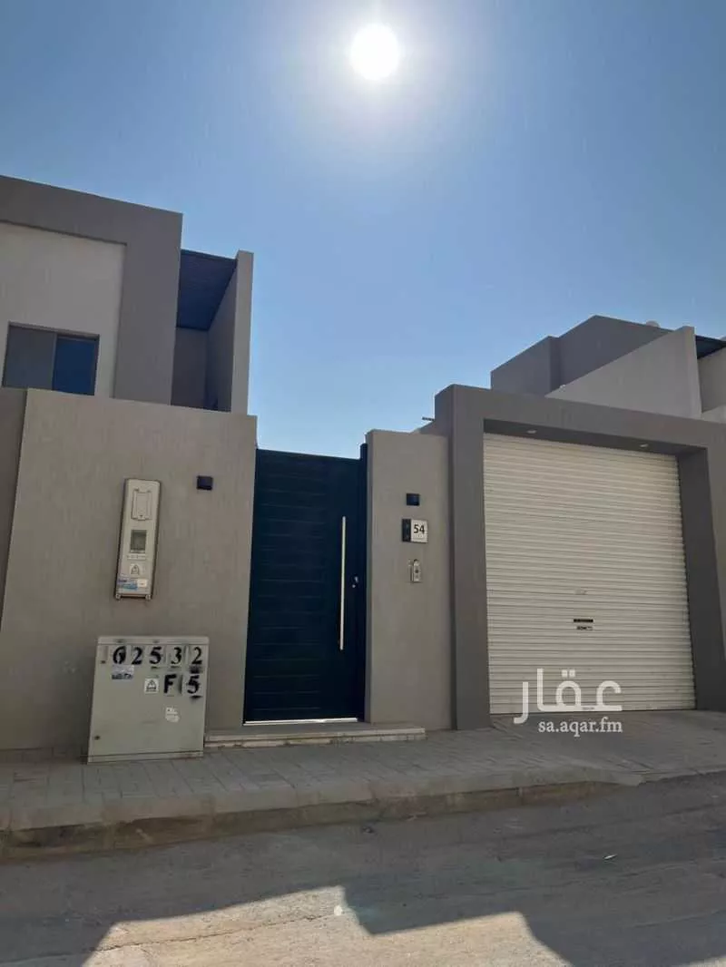 4 bedroom villa in Okaz, Riyadh 8
