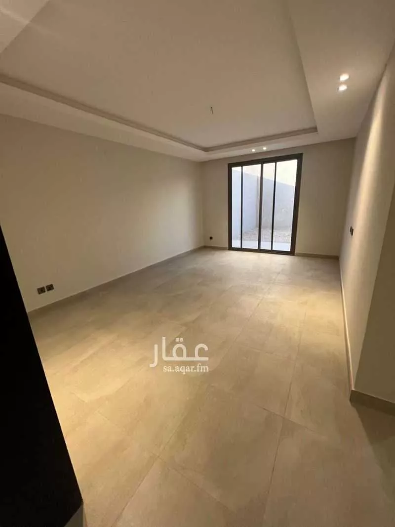 4 bedroom villa in Okaz, Riyadh 7