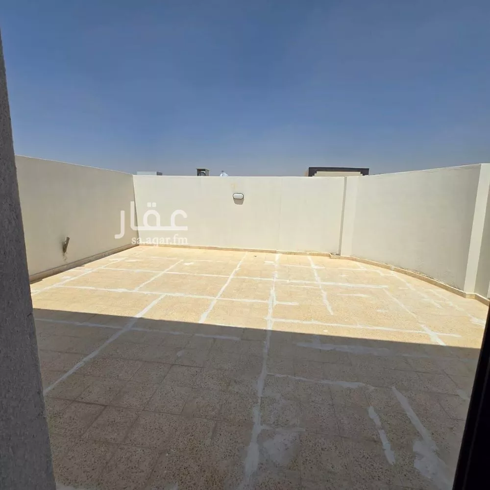 5 bedroom villa in Al Qairawan, Riyadh 10