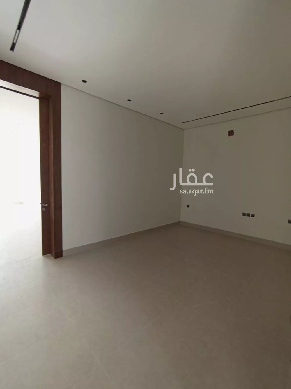 فيلا 4 غرف في الرمال 3