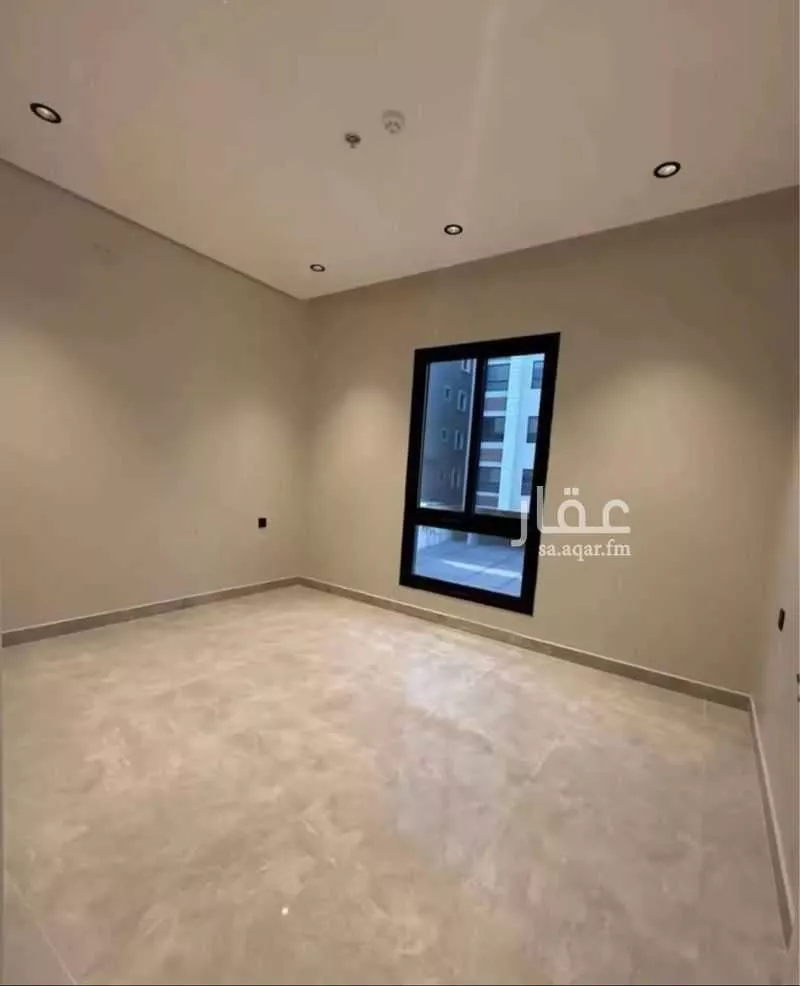 شقة 3 غرف في الحمرا 2