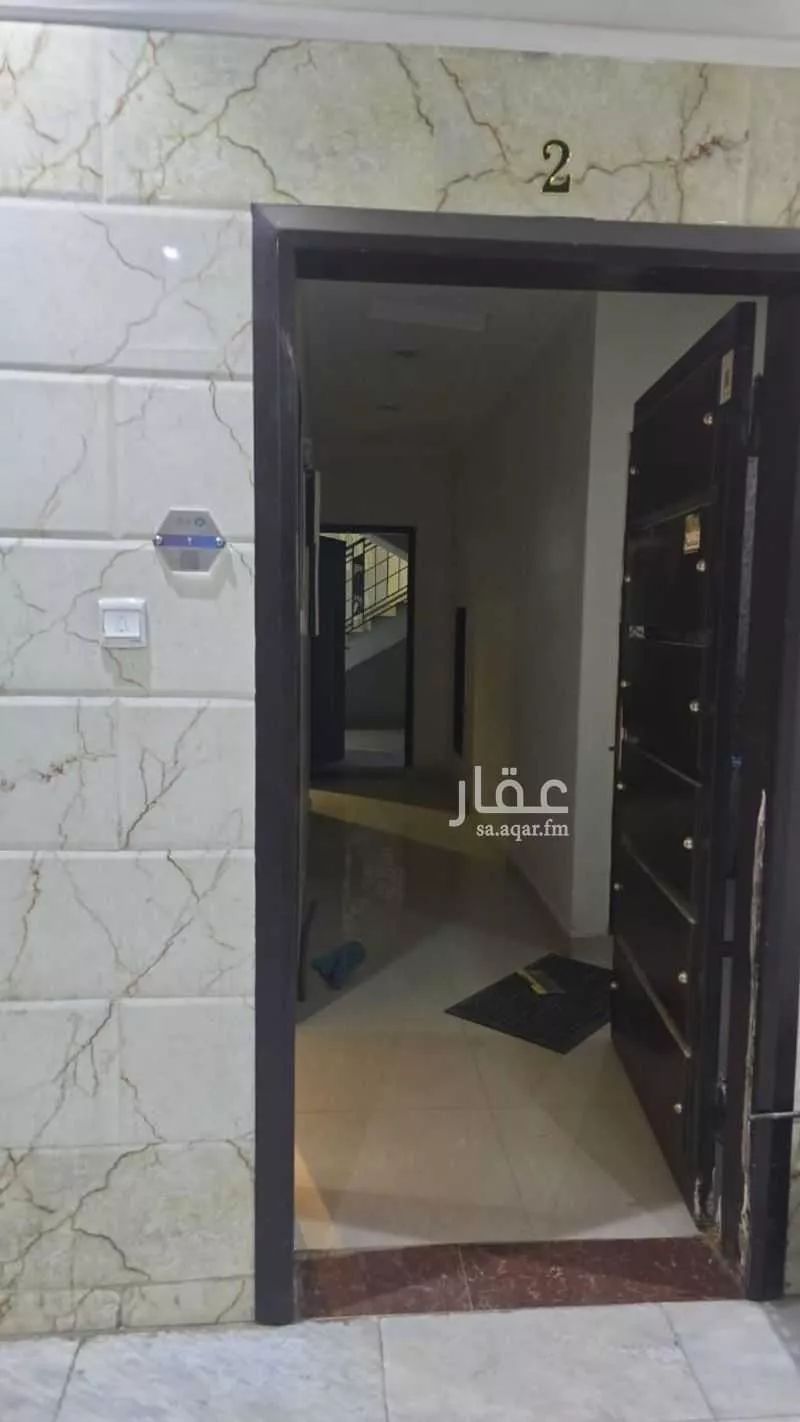 شقة 5 غرف في بدر 1