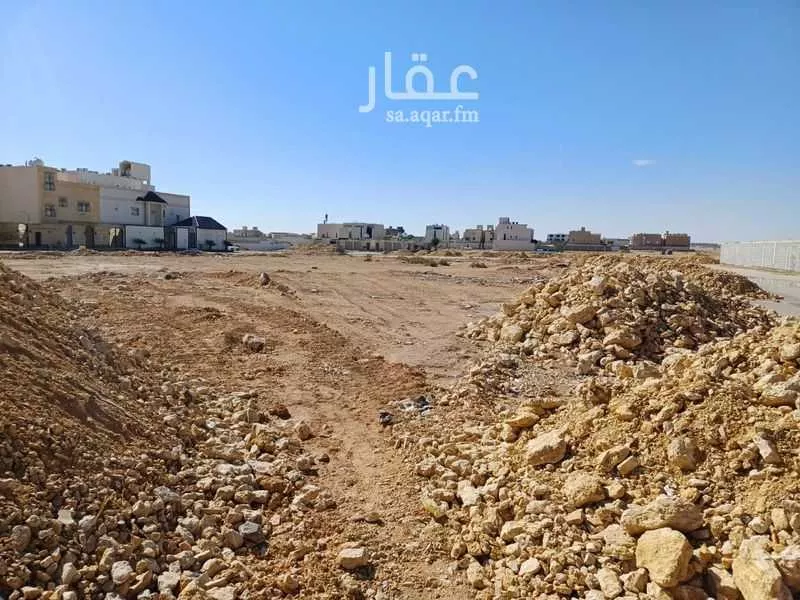 أرض 375 م² في العارض 2
