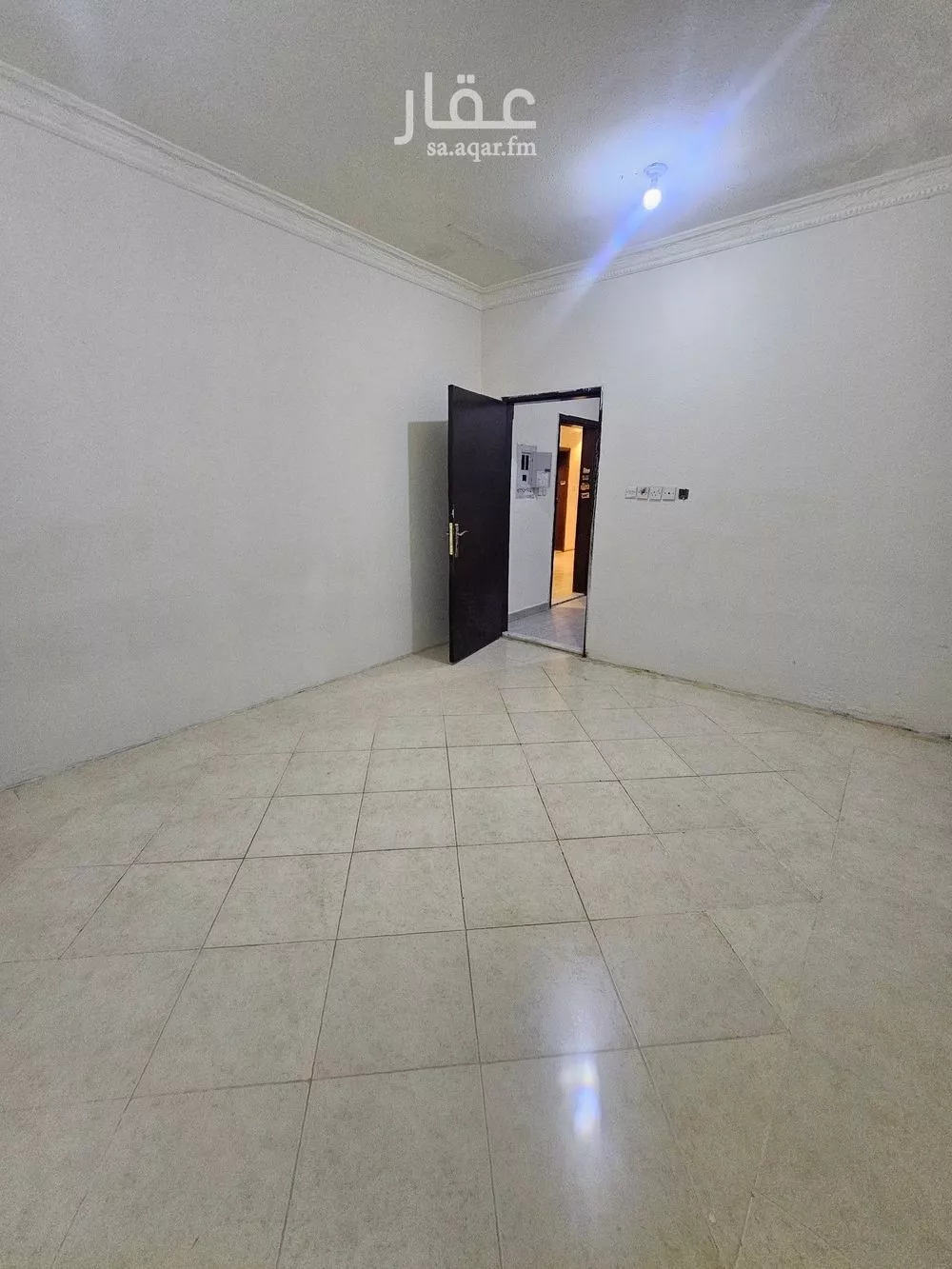 شقة 3 غرف في الخليج 5