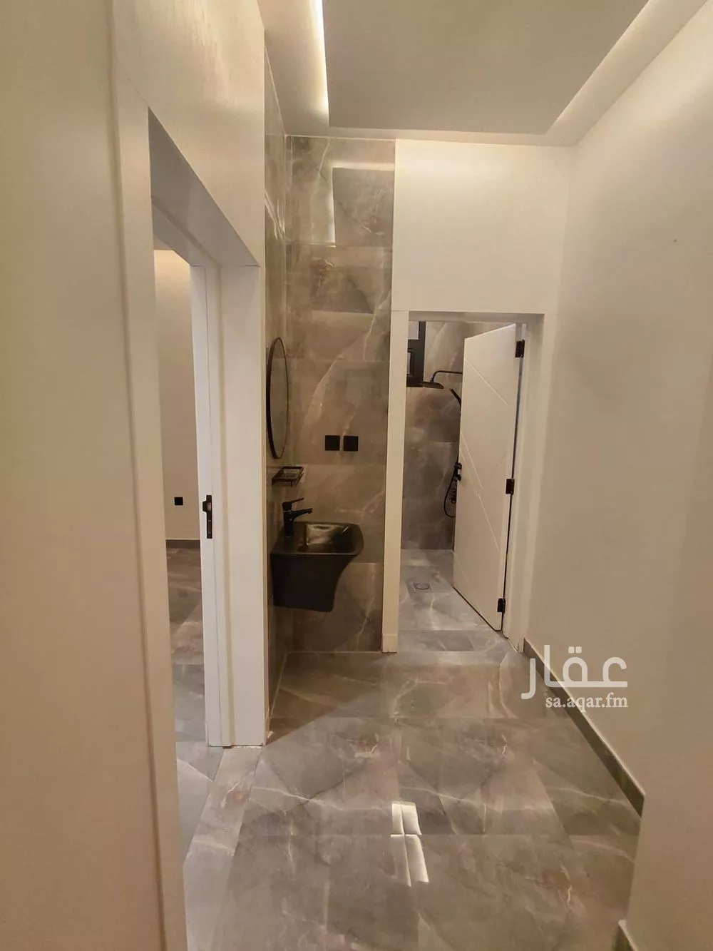 شقة 1 غرف في العارض 5