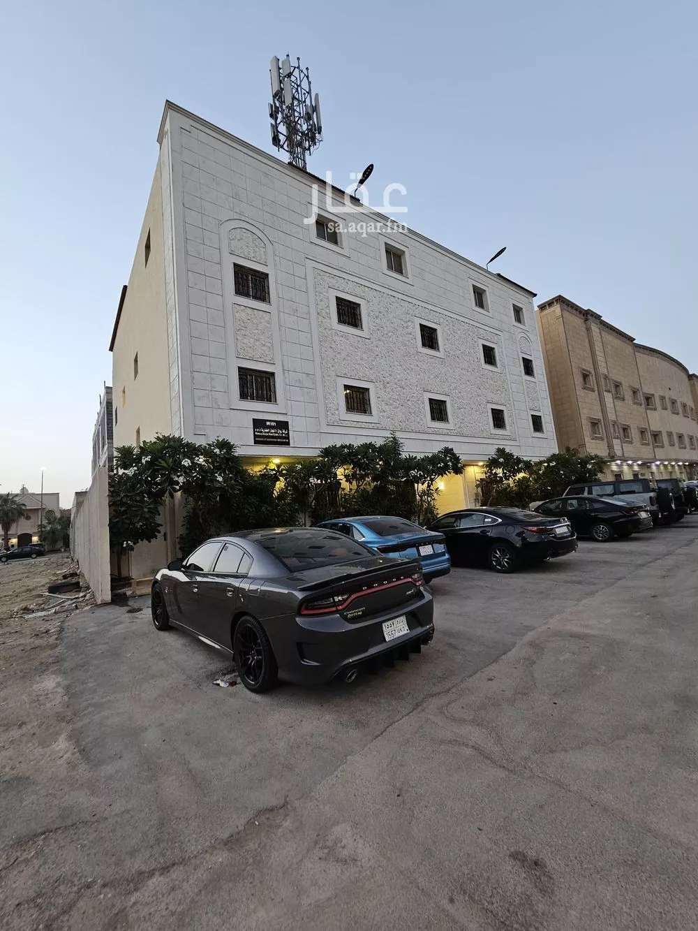 شقة 1 غرف في الملقا