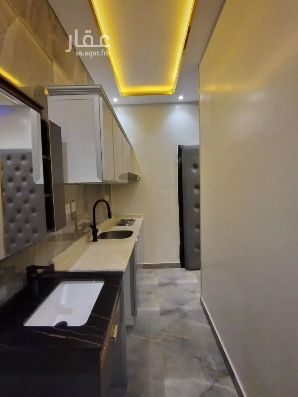 شقة 1 غرف في الملقا 5