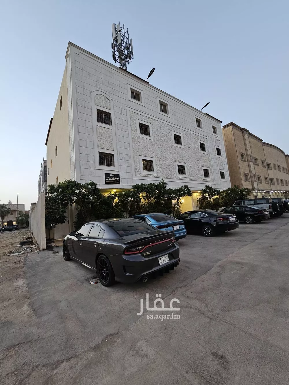 شقة 1 غرف في الملقا 1