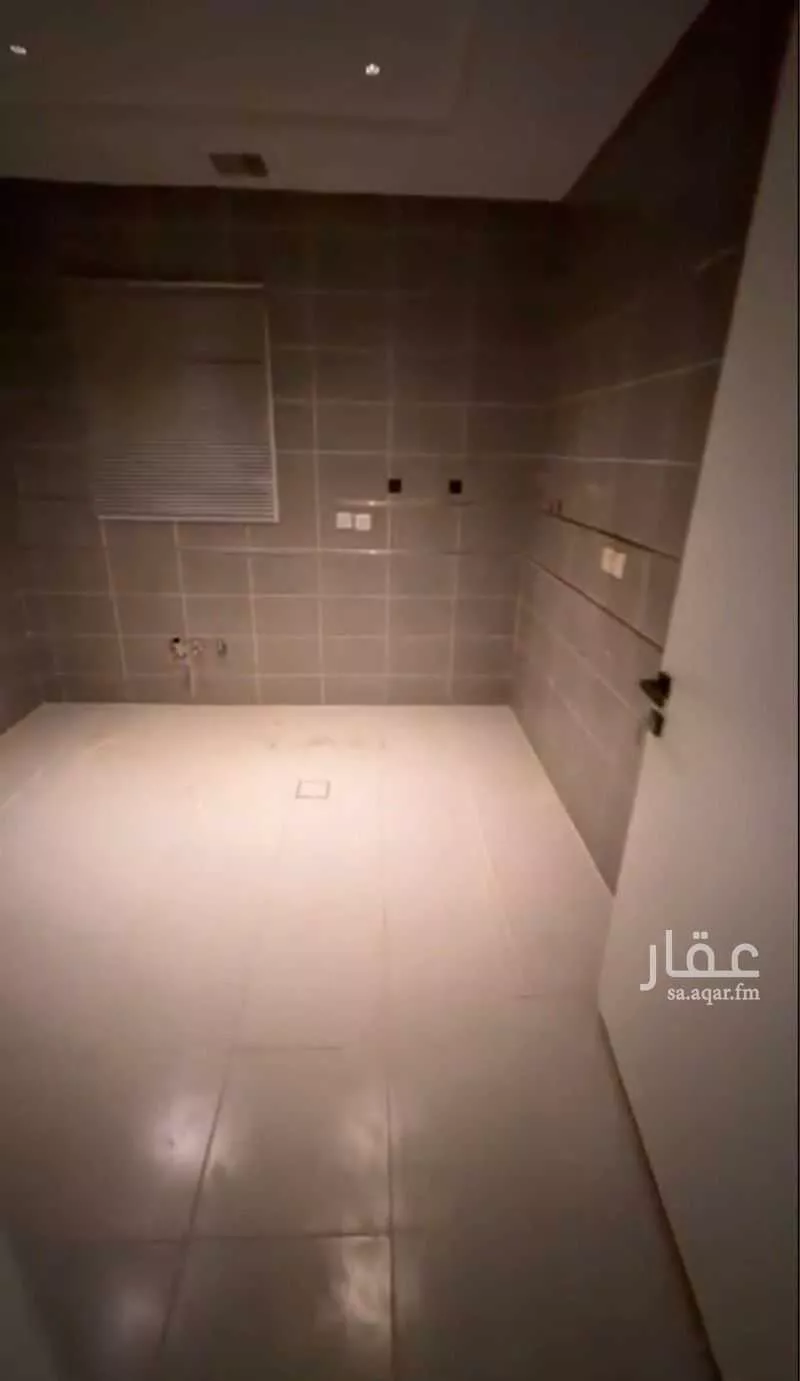 دور 2 غرف في العارض 2