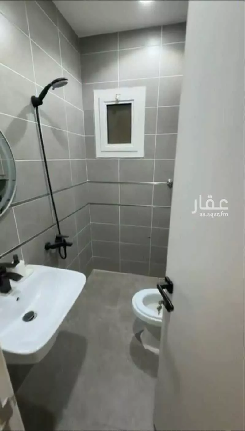 دور 2 غرف في العارض 3