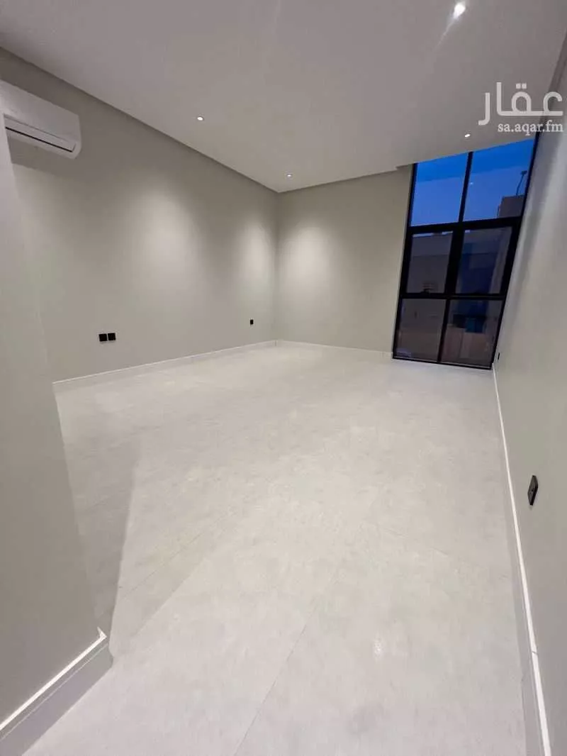 5 bedroom villa in Al Aridh 5