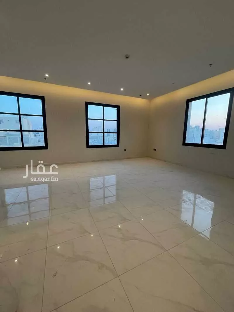 5 bedroom apartment in Al Aridh 4