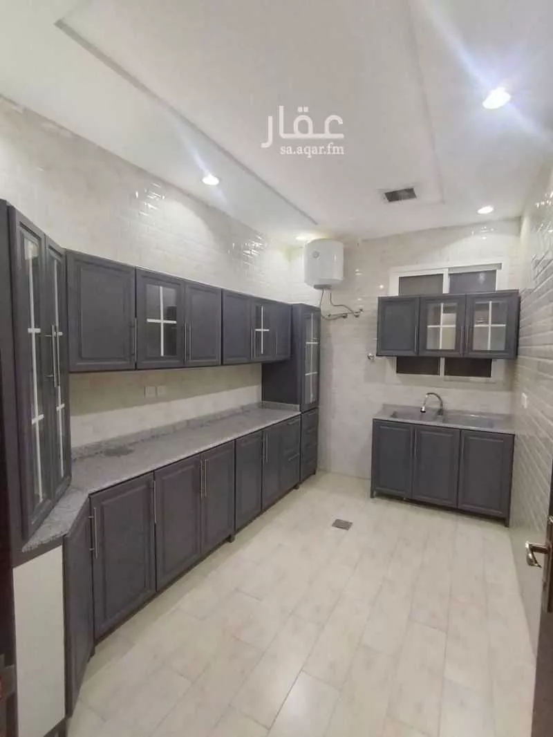 2 bedroom floor in Al Aridh 4