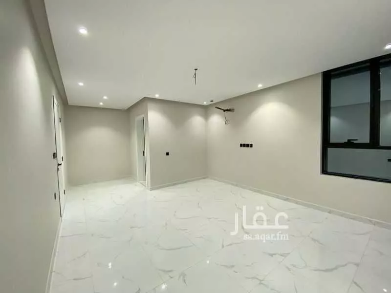 شقة 5 غرف في مشرفة 4