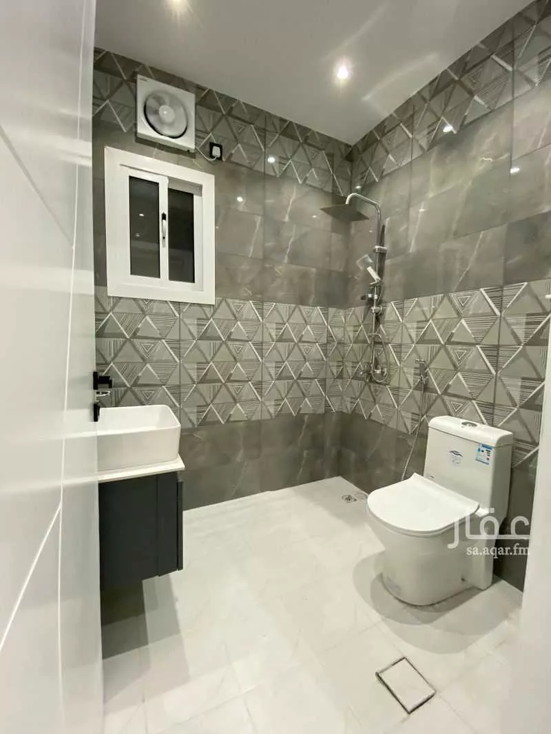 شقة 4 غرف في مشرفة 1