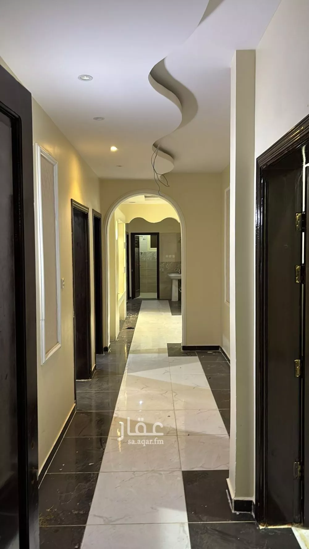 6 bedroom floor in Al Difa 4