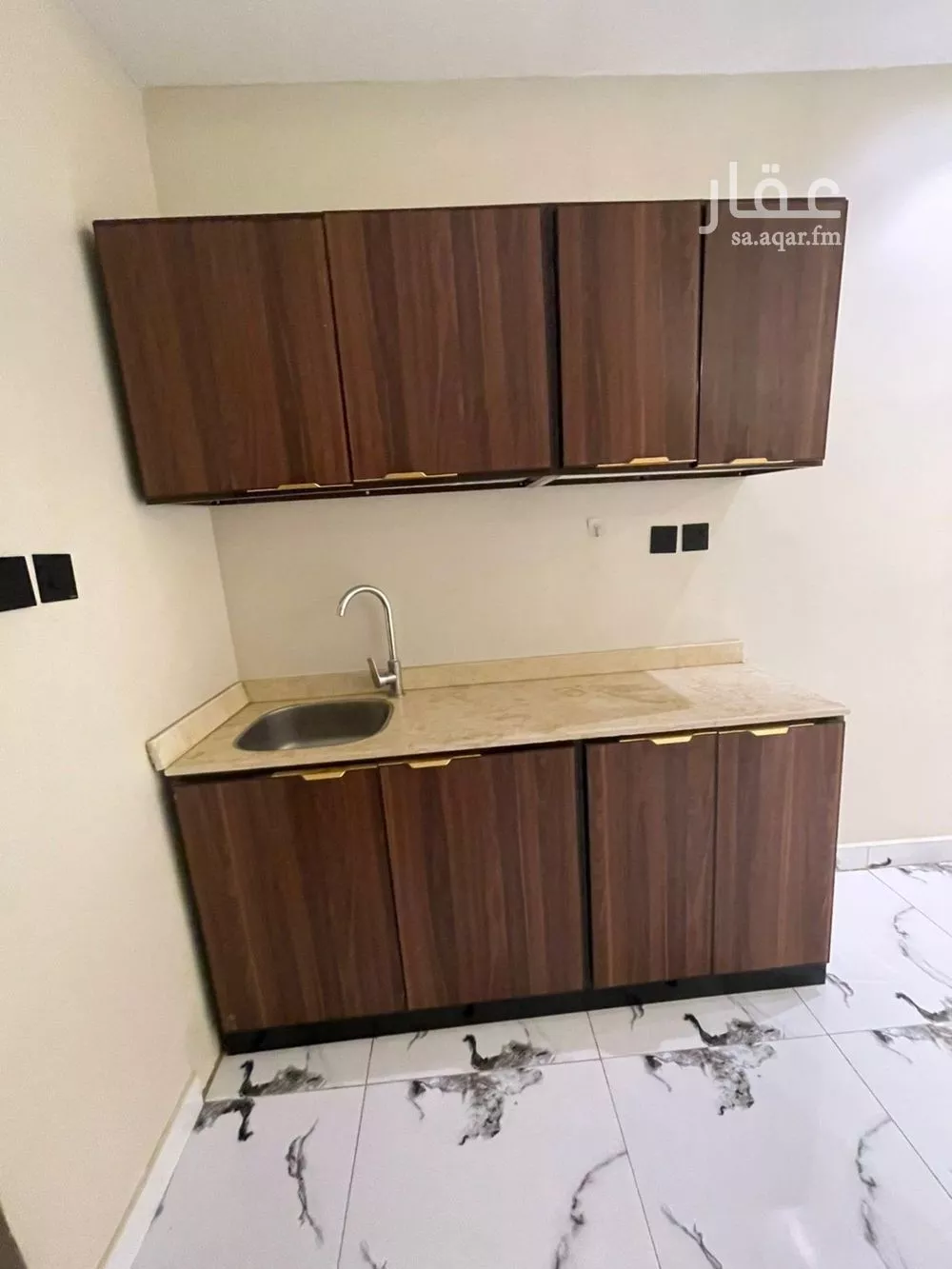 1 bedroom apartment in Al Qairawan 4