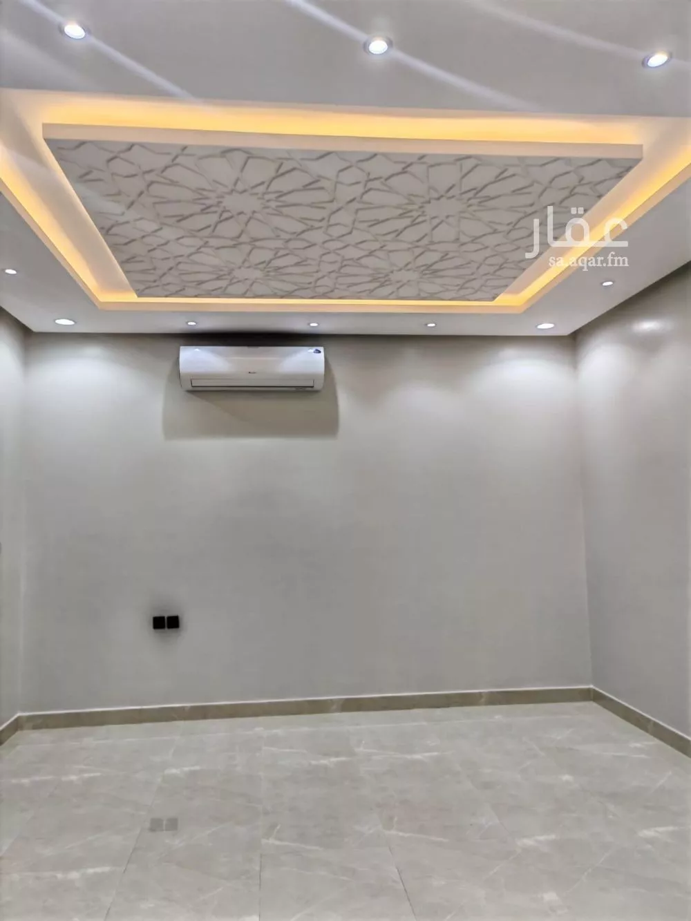 شقة 1 غرف في العارض 3