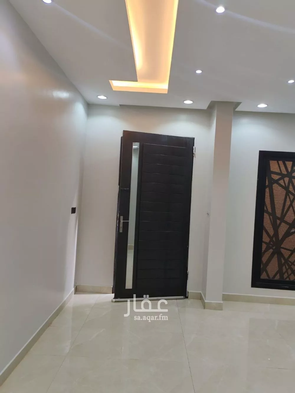 شقة 1 غرف في العارض 5