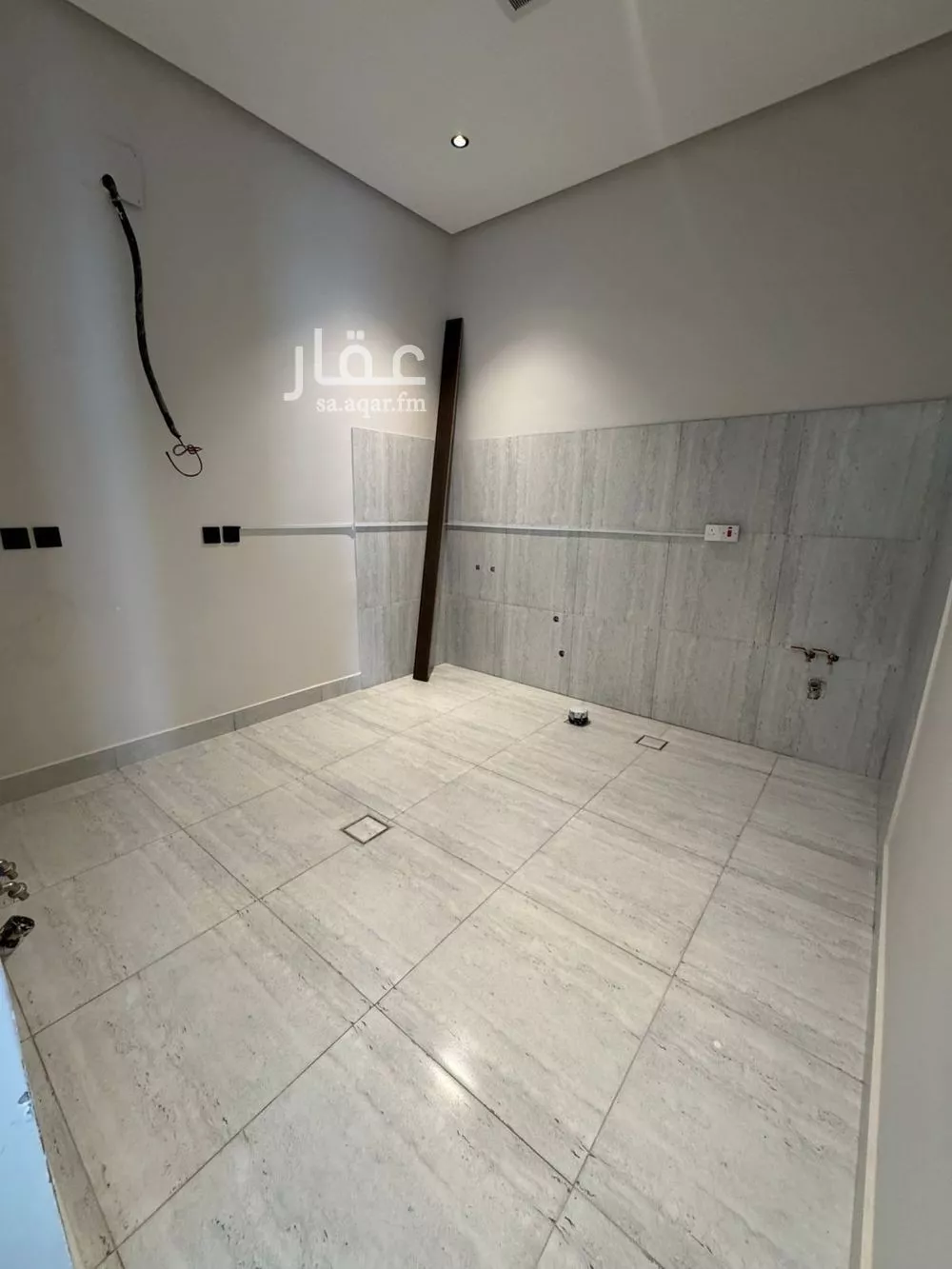 شقة 4 غرف في النرجس 4