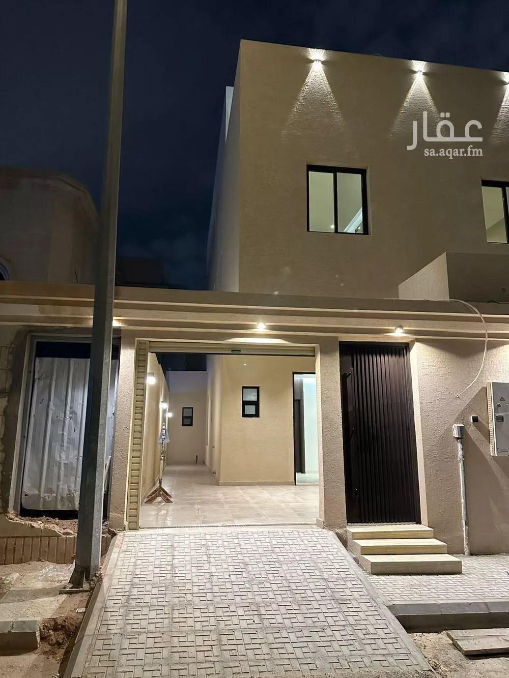 شقة 2 غرف في العقيق 1