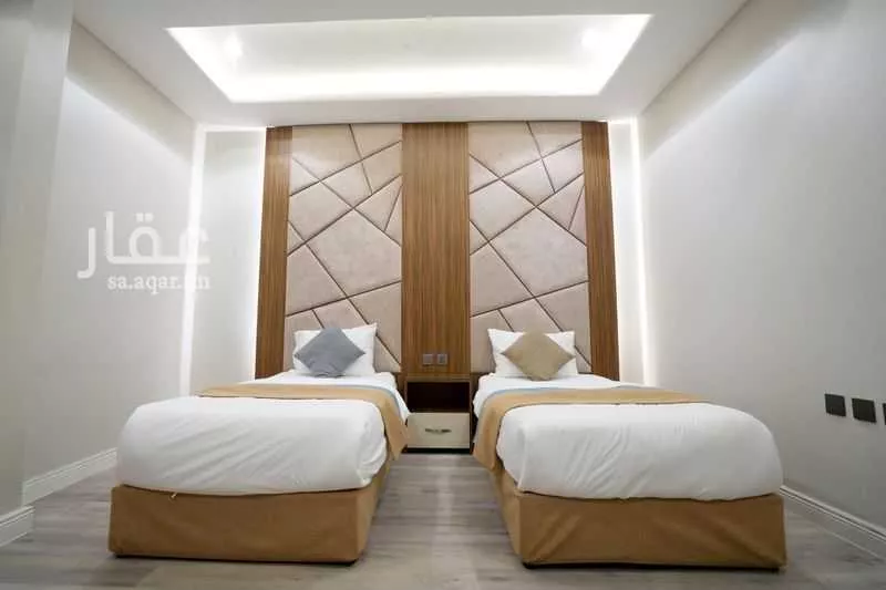 2000 sqm building in Al Salam 4