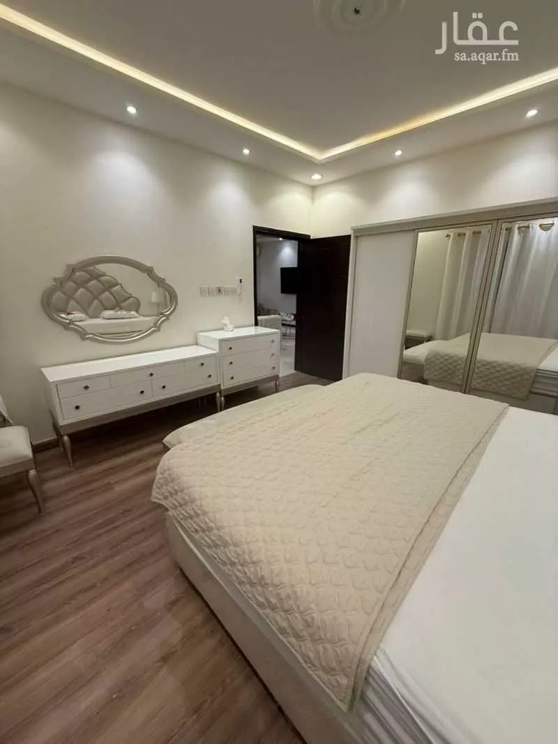 شقة 3 غرف في الجنادرية 1