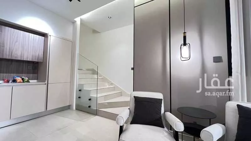 3 bedroom apartment in Al Aridh 5